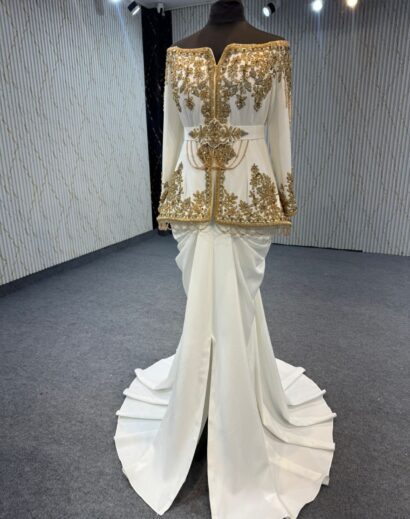 f066dc0d-2501-4e35-843f-3f3e9f009881